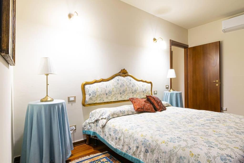Residence Alma - Rialto Bridge Veneza Exterior foto